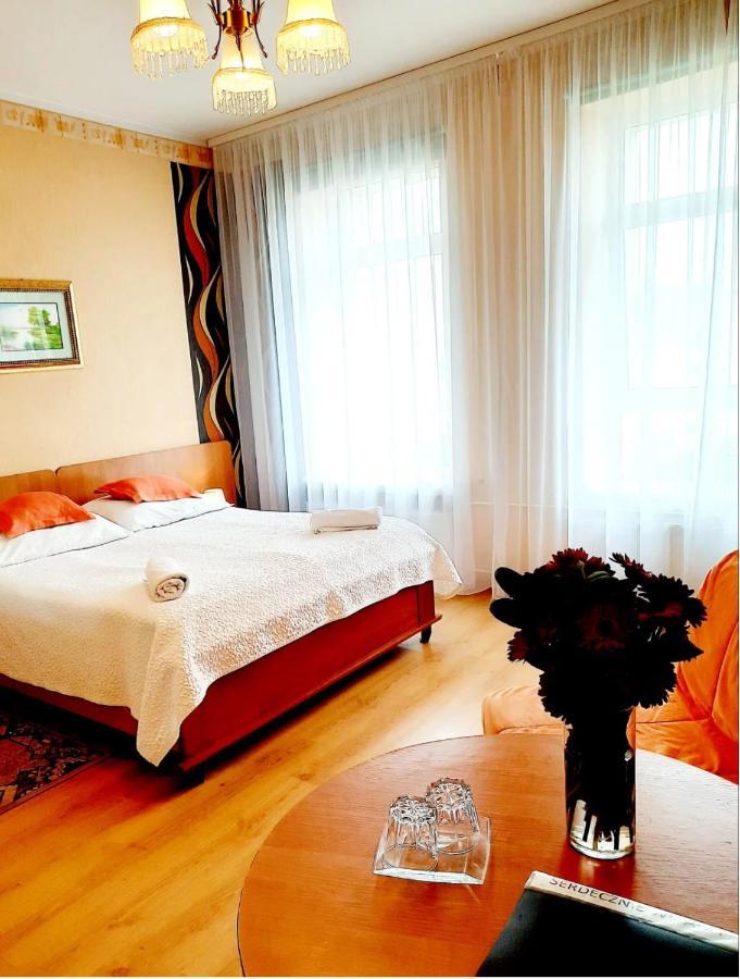 Hotel Bursztyn Kaliszki Dış mekan fotoğraf