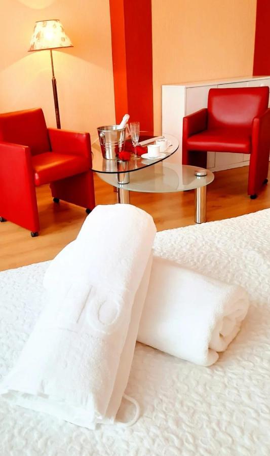 Hotel Bursztyn Kaliszki Dış mekan fotoğraf
