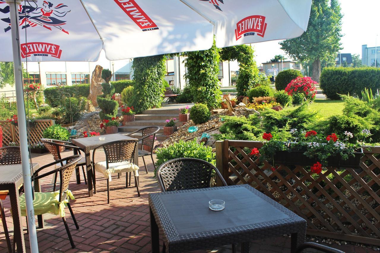 Hotel Bursztyn Kaliszki Dış mekan fotoğraf